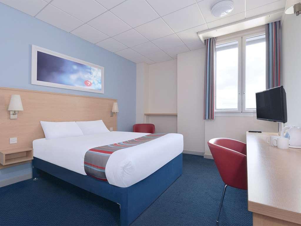 Travelodge Birmingham Oldbury Oldbury  Ruang foto