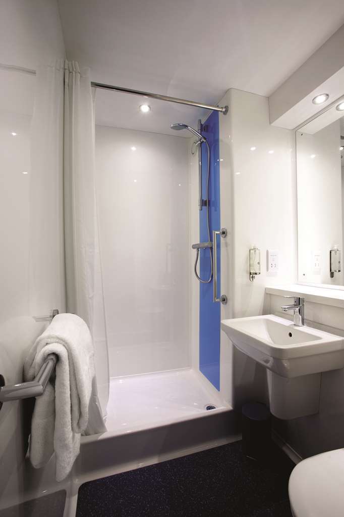 Travelodge Birmingham Oldbury Oldbury  Ruang foto